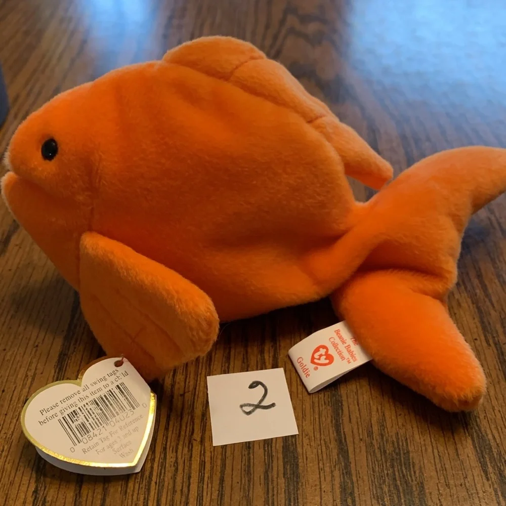 Ty Beanie Baby, Goldie, DOB 11-14-1994